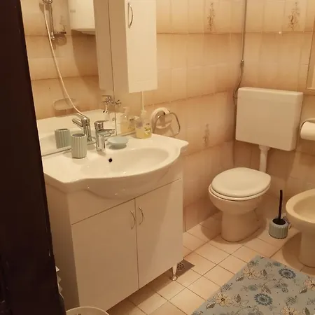 Franceschi Apartment *